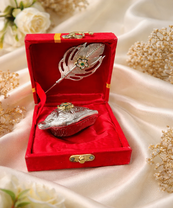 German Silver Tilak Chopda Set